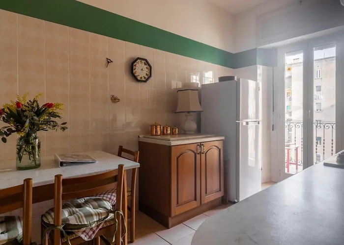 Trasteverehome - The Magic Of San Peter In The Heart Of Apartment Rome